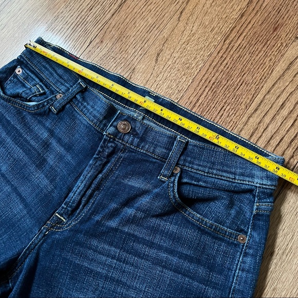 EUC 7 For All Mankind Roll Up Denim shorts - Picture 8 of 16